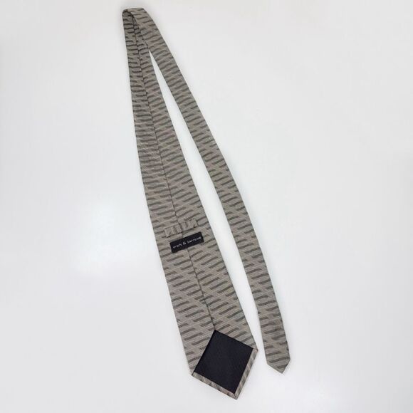 Croft & Barrow Patterned Silk Men's Neck Tie Taupe Tan Grey - Picture 5 of 9